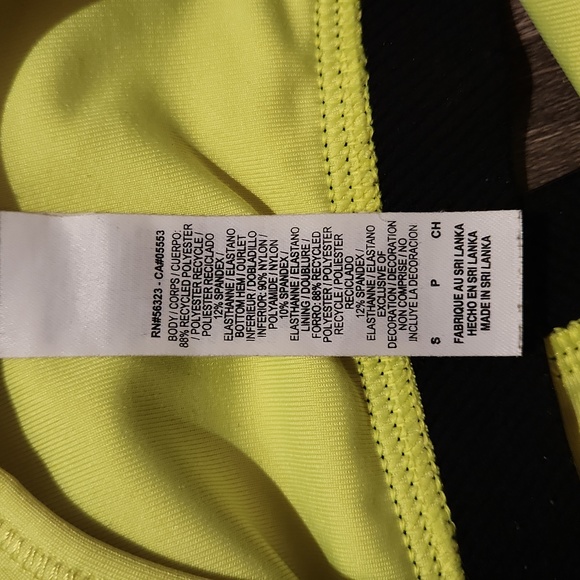 Nike sports bra - Picture 3 of 3